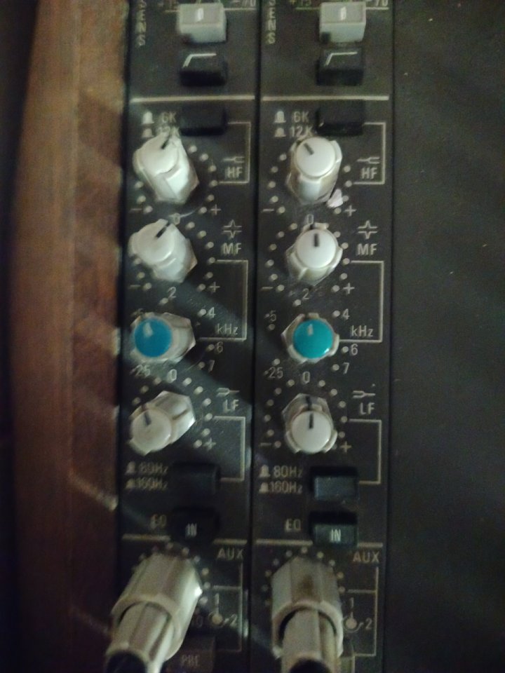 Modulos (channel strips) AMEK BC2 MONO Y STEREO