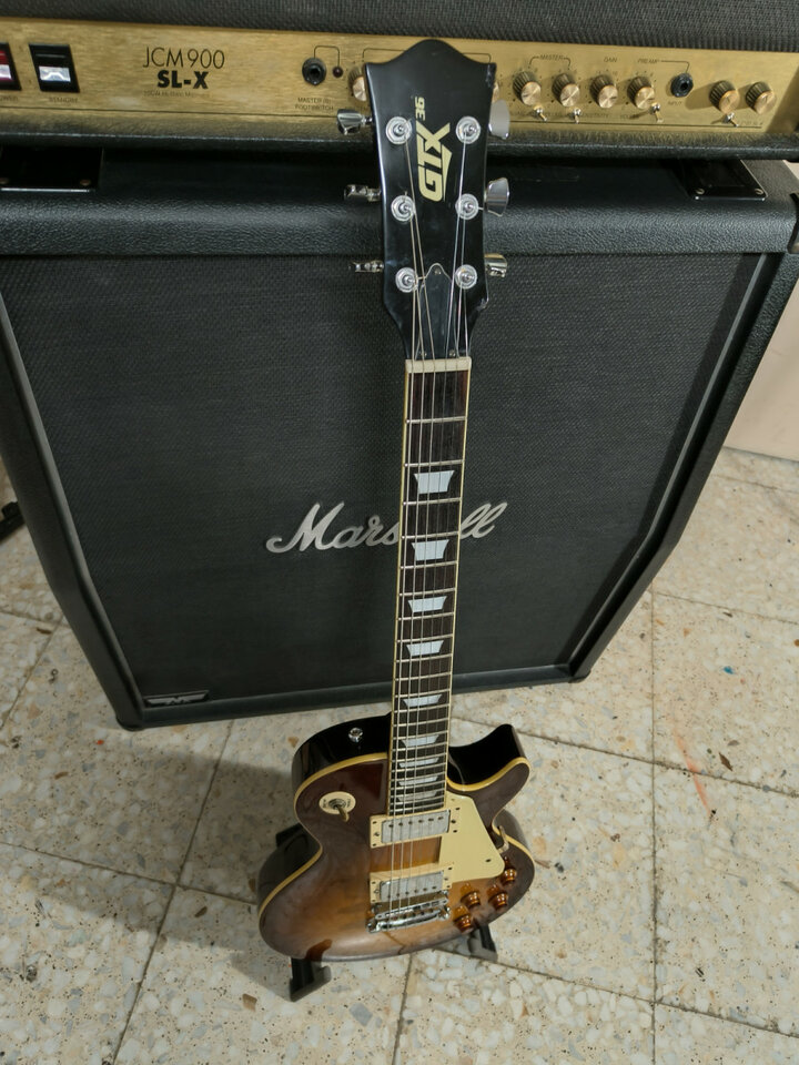 O CAMBIO kaman gtx 36 les paul standard