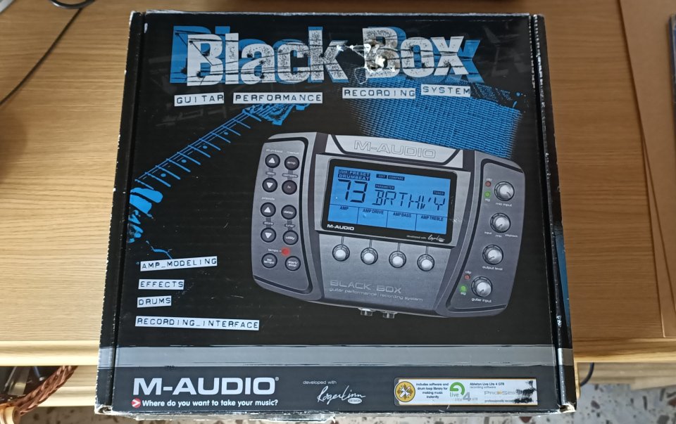 BLACK BOX de M-AUDIO de segunda mano · Foto 6 de 6 · Alicante · 60 €