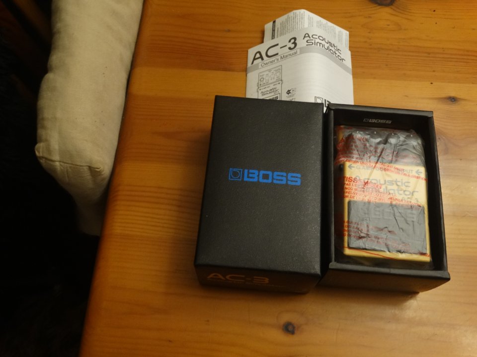 BOSS AC-3 Simulador de acústica para guitarra electrica de segunda mano · Foto 1 de 6 · Madrid · 80 €