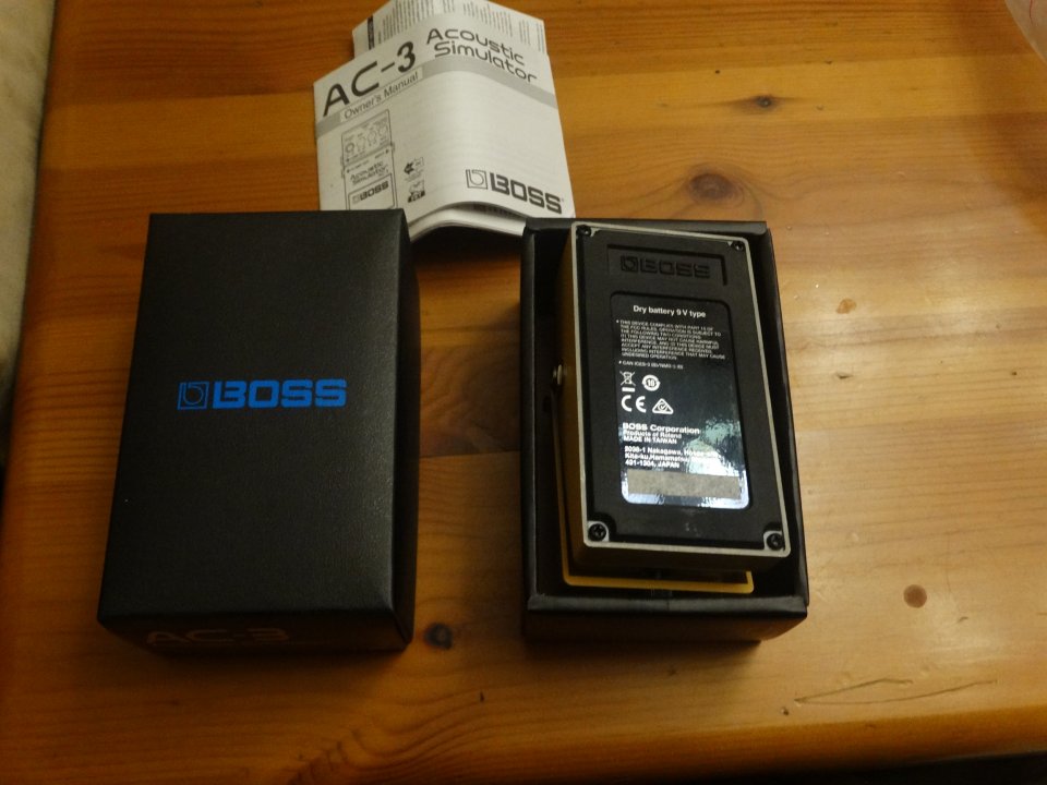 BOSS AC-3 Simulador de acústica para guitarra electrica de segunda mano · Foto 3 de 6 · Madrid · 80 €