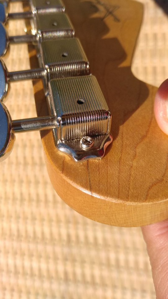 Mástil Strat 60s pero con 9.5´´