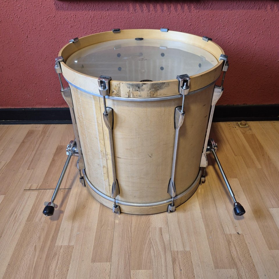 Bombo 20" TAMA Superstar de segunda mano · Foto 6 de 9 · Cantabria · 250 €