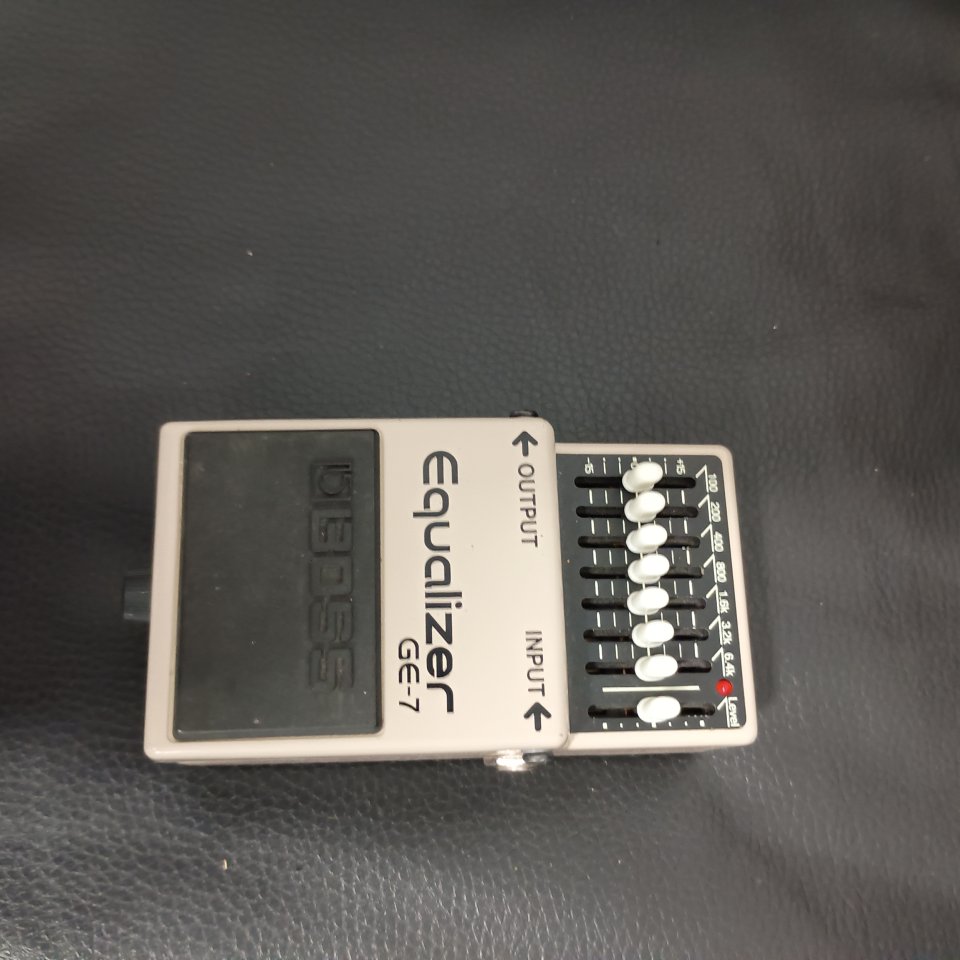Pedal Boss GE 7 de segunda mano · Foto 6 de 7 · Málaga · 80 €