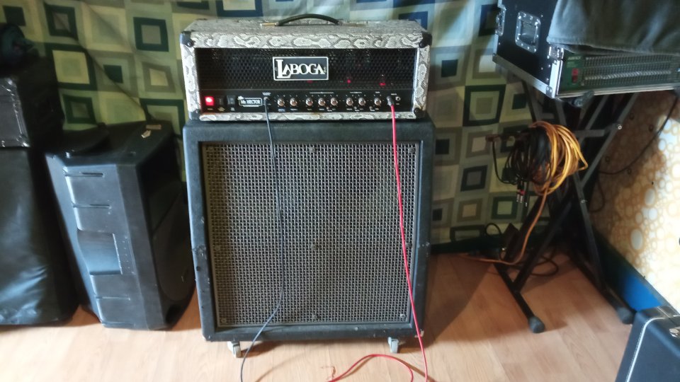 Laboga Mr Hector tolex Snake + Engl 4x12 Standard  con 2 v30 y 2 g12t75