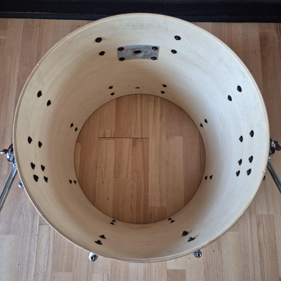 Bombo 20" TAMA Superstar de segunda mano · Foto 7 de 9 · Cantabria · 250 €