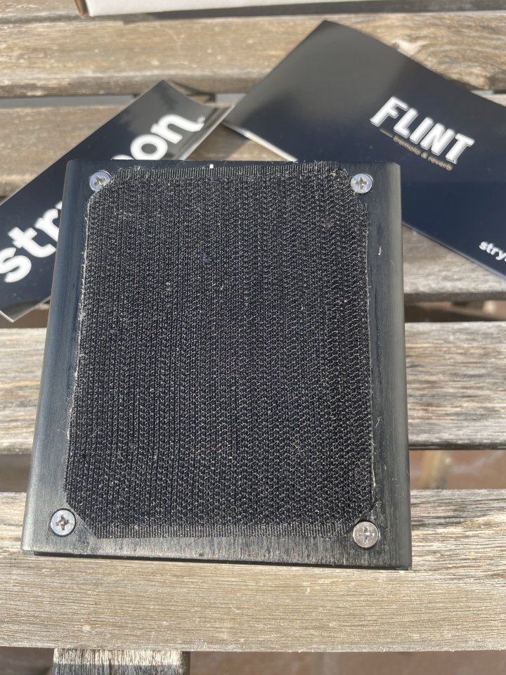 Pedal Flint v1 Strymon Reverb Tremolo de segunda mano · Foto 5 de 5 · Barcelona · 275 €