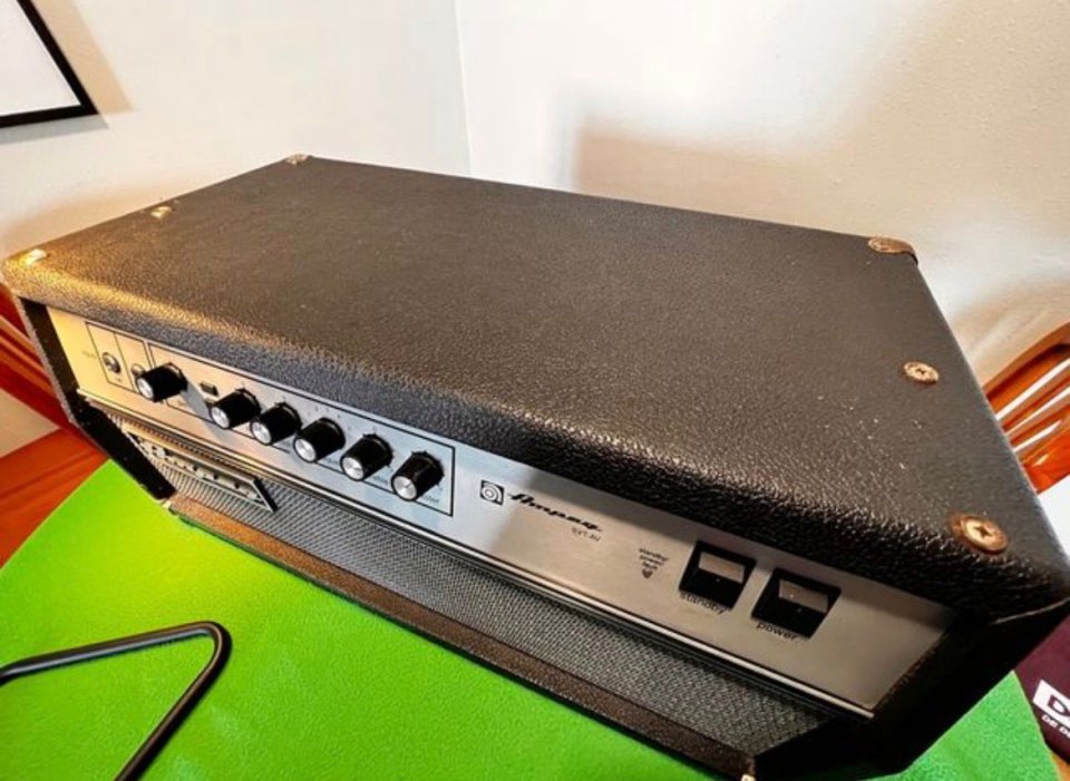 Ampeg SVT-AV 50 anniversary (1999-2006) made in USA, cabezal valvular 300W!