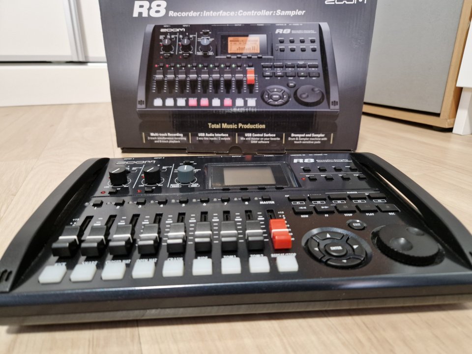 Zoom R8 Grabadora/Interfaz/Controlador