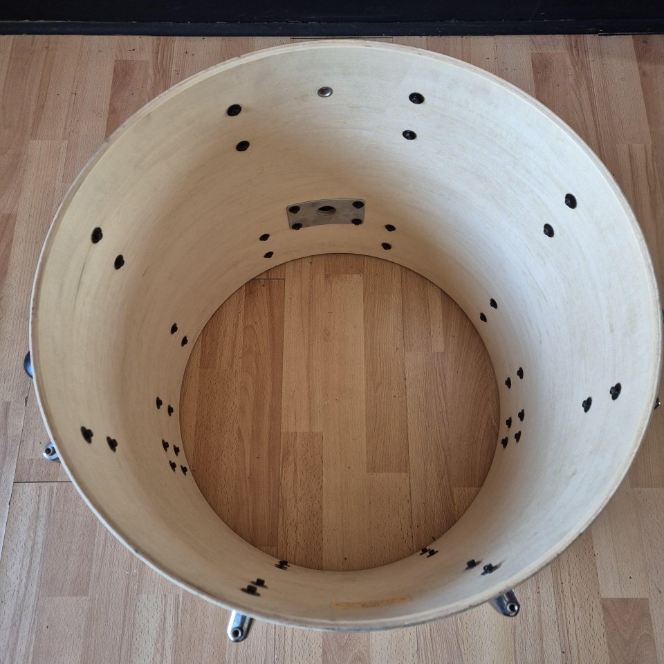 Bombo 20" TAMA Superstar de segunda mano · Foto 8 de 9 · Cantabria · 250 €