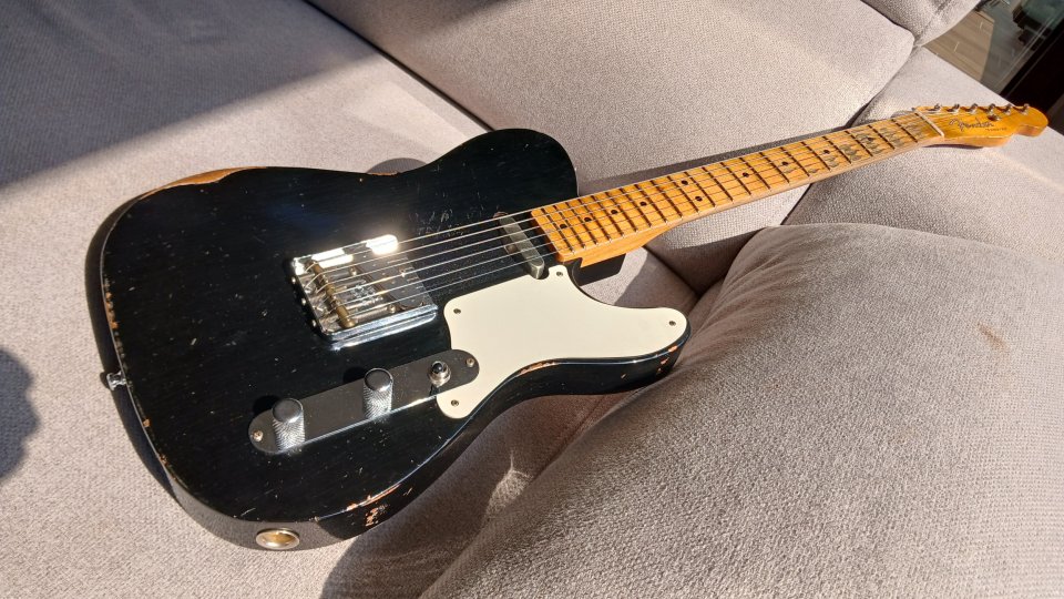 Fender Custom Shop Limited Roasted Pine Double Esquire Telecaster 2019 de segunda mano · Foto 1 de 10 · Navarra · 3800 €