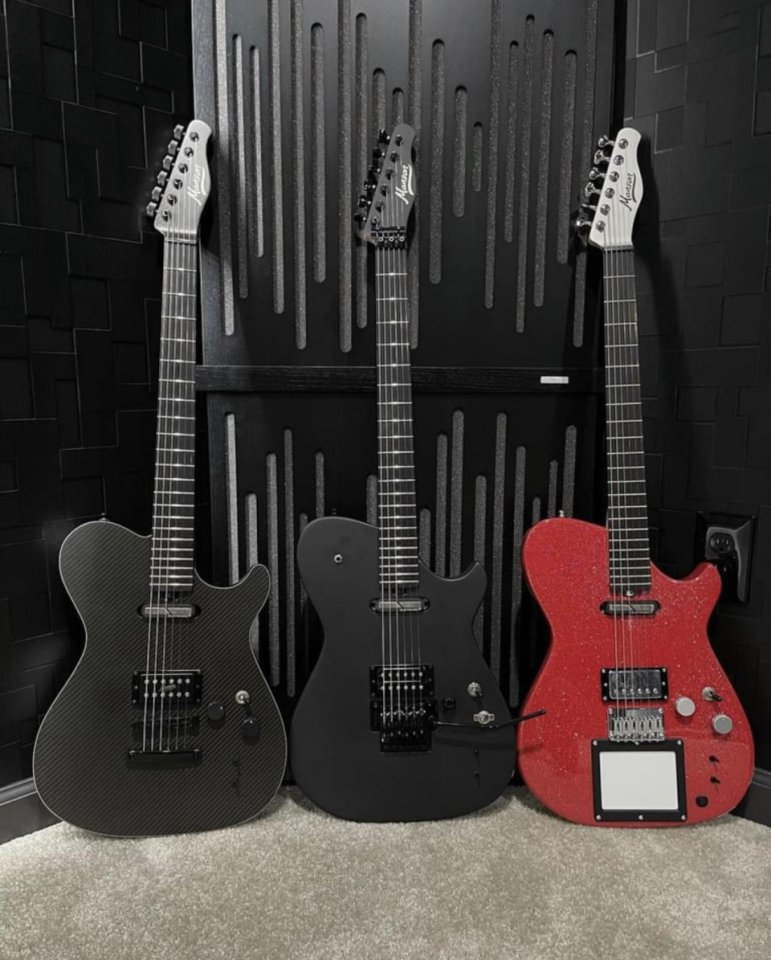 Compro guitarra manson de segunda mano · Jaén