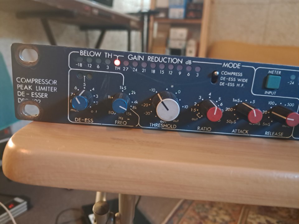 Compresor analogico BSS 402