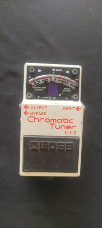 Pedal afinador Boss TU-2 Chromatic Tuner de segunda mano · Foto 1 de 5 · Barcelona · 55 €