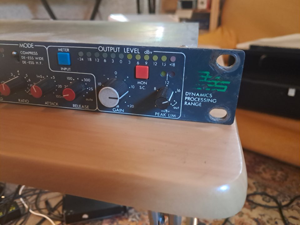 Compresor analogico BSS 402