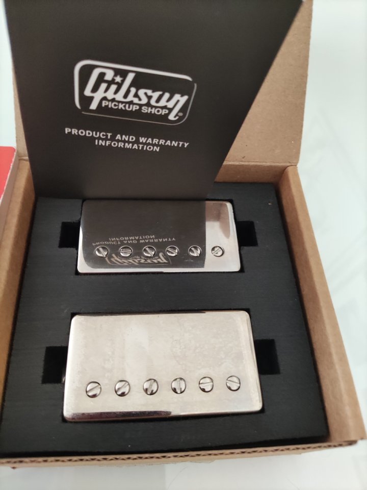 Custombuker gibson de segunda mano · Foto 2 de 3 · Sevilla · 400 €