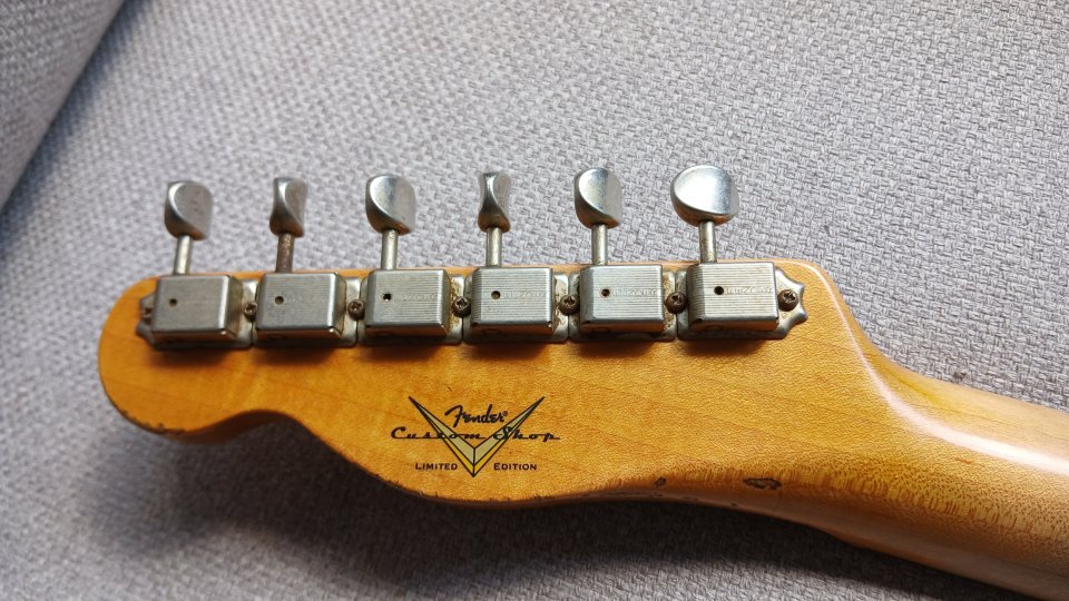 Fender Custom Shop Limited Roasted Pine Double Esquire Telecaster 2019 de segunda mano · Foto 5 de 10 · Navarra · 3800 €