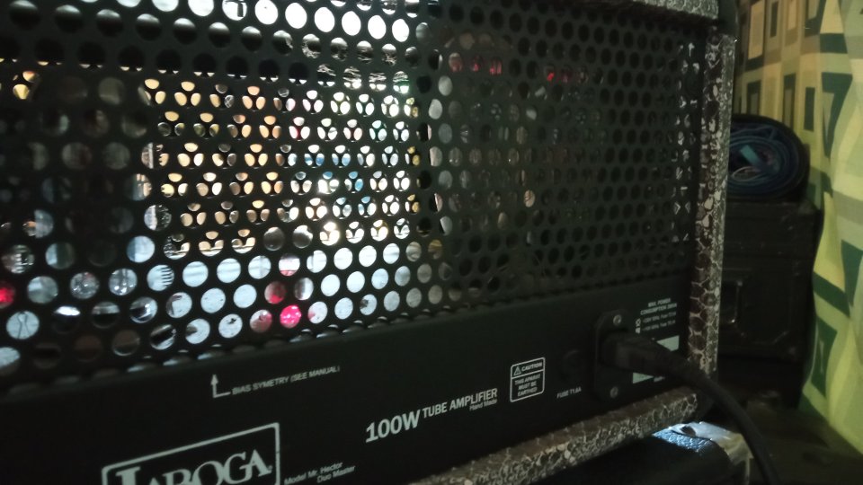 Laboga Mr Hector tolex Snake + Engl 4x12 Standard  con 2 v30 y 2 g12t75