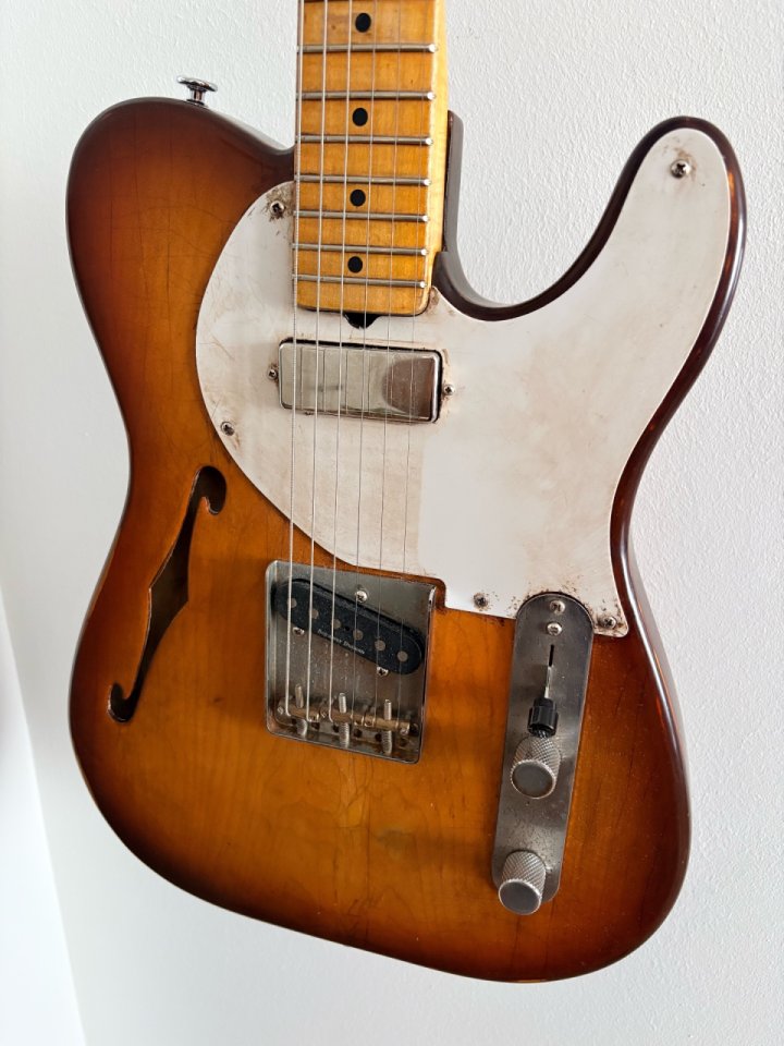 Telecaster Thinline de luthier