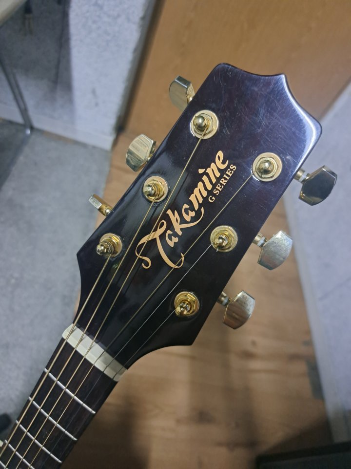 Takamine EG-430WR S de segunda mano · Foto 4 de 7 · Madrid · 400 €