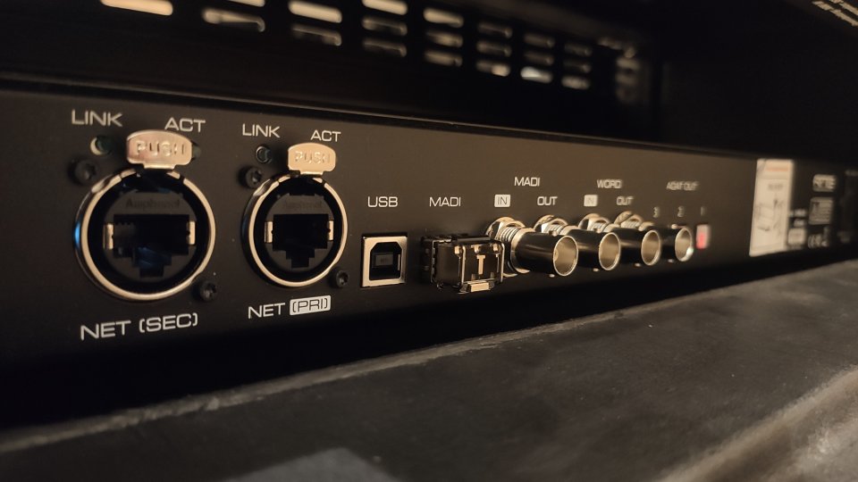 RME 12mic-D DANTE+MADI+ADAT