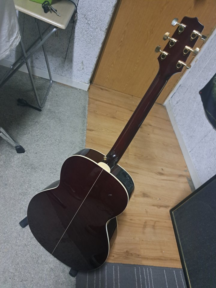 Takamine EG-430WR S de segunda mano · Foto 6 de 7 · Madrid · 400 €