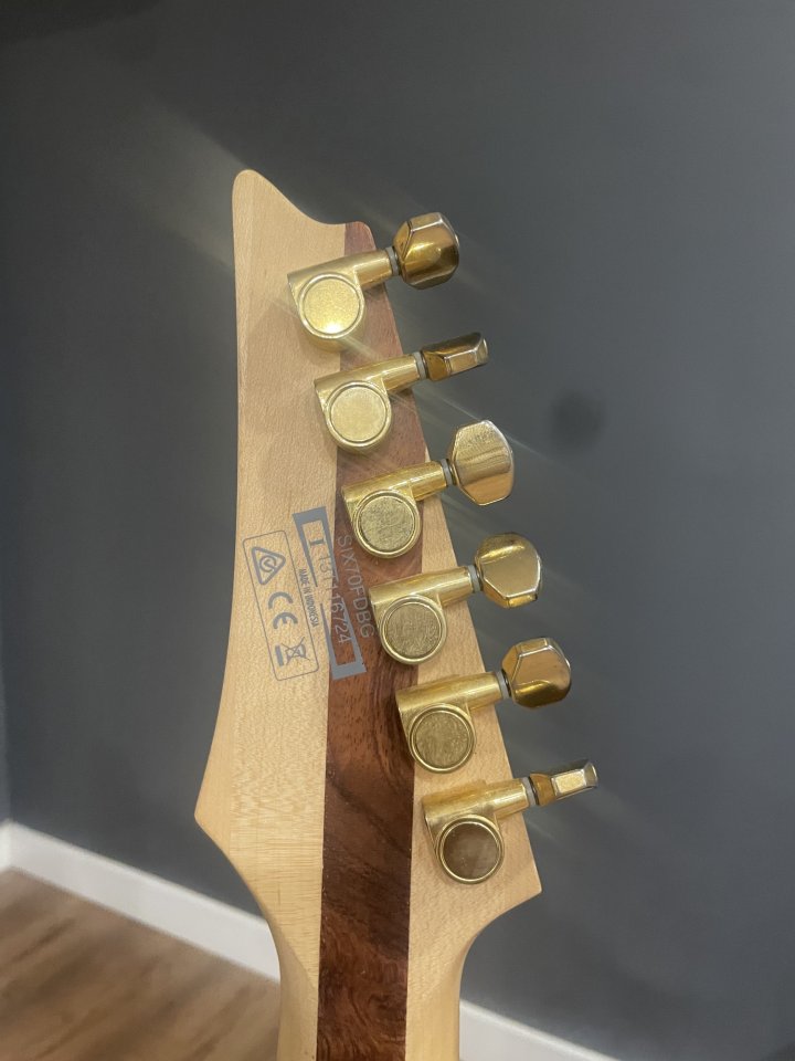 Ibanez SIX70FDBG-NT Natural