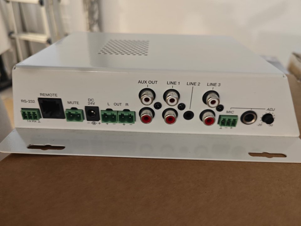Lote Ecler para instalación — 4x CA120 + 8x AUDEO106 Negros (con factura) de segunda mano · Foto 5 de 5 · Toledo · 1600 €