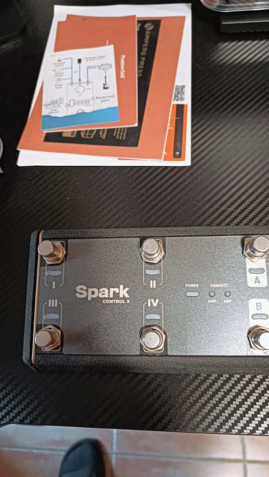 Positive Grid SPARK FULL SET +CAB+CONTRO X+ ACCESORIOS+TABLET