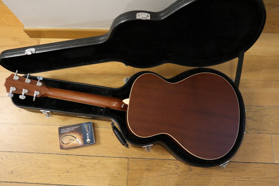 Acústica TAYLOR GC-3 con K&K Pure Mini (Made in USA) de segunda mano · Foto 3 de 8 · Málaga · 1195 €