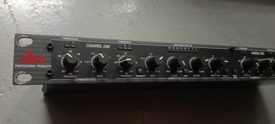 Compresor DBX 266 XL de segunda mano · Foto 1 de 4 · Barcelona · 85 €
