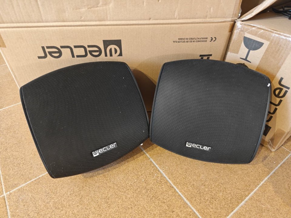 Lote Ecler para instalación — 4x CA120 + 8x AUDEO106 Negros (con factura) de segunda mano · Foto 1 de 5 · Toledo · 1600 €
