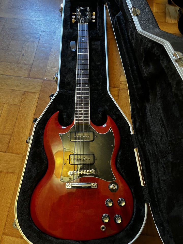 Gibson SG Classic P90 2000 de segunda mano · Foto 3 de 10 · Navarra · 1200 €