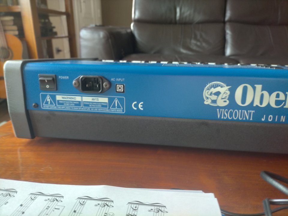 Oberheim MC 1000 76 teclad