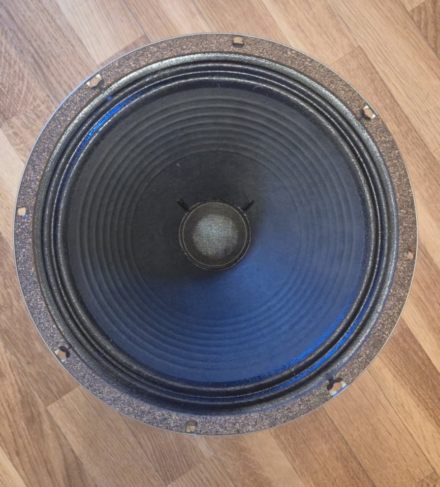 Celestion creamback 16ohm de segunda mano · Foto 2 de 2 · Soria · 110 €