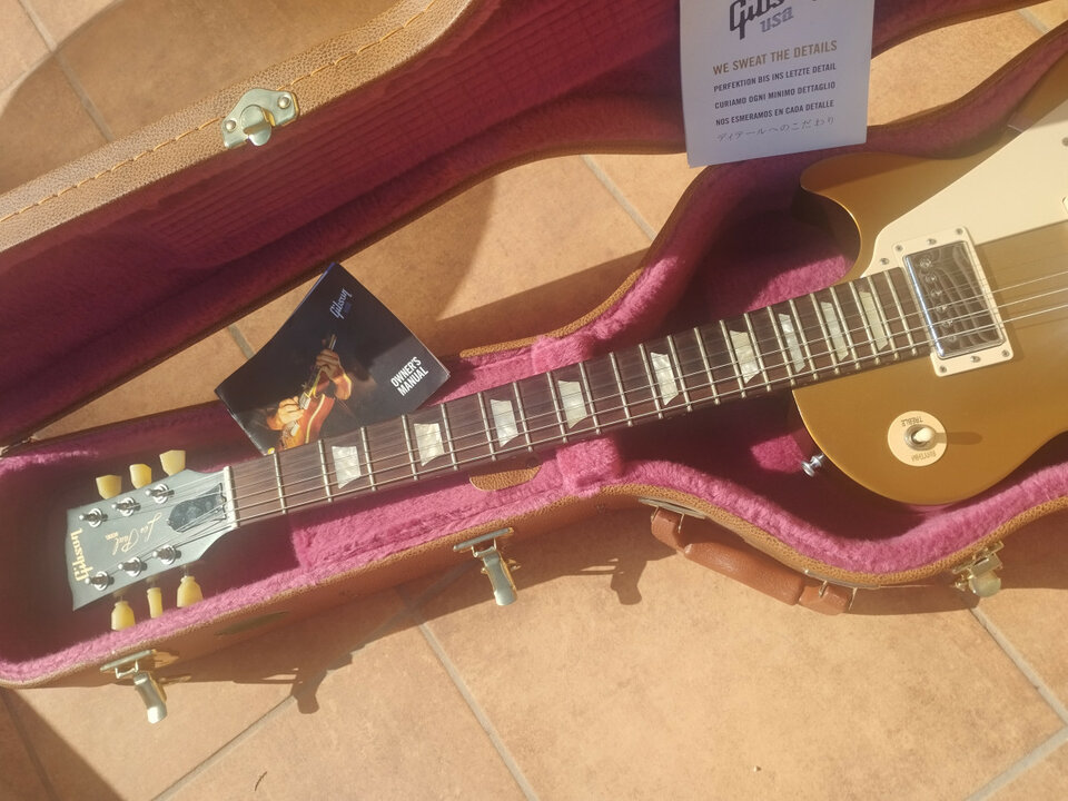 Gibson les Paul tribute gold top