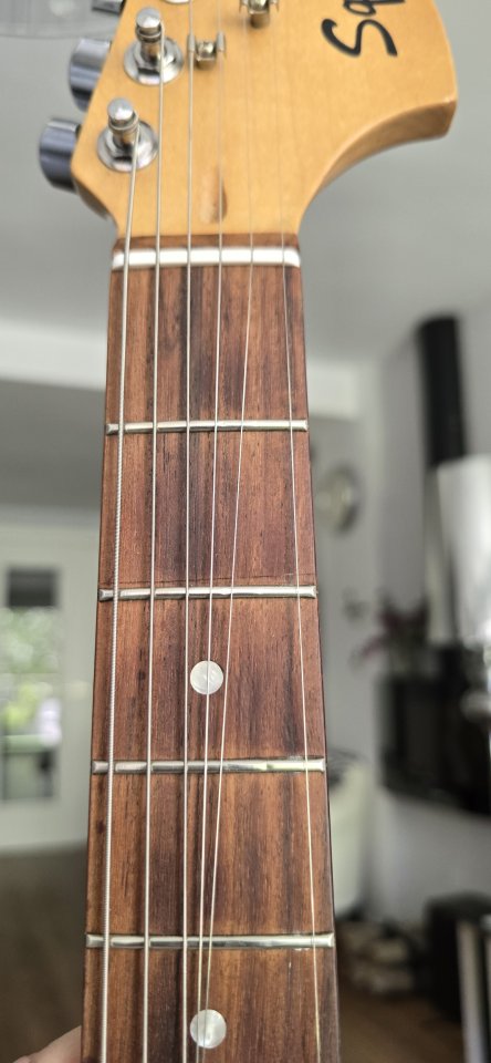 Squier Fender Affinity de segunda mano · Foto 10 de 10 · Madrid · 160 €