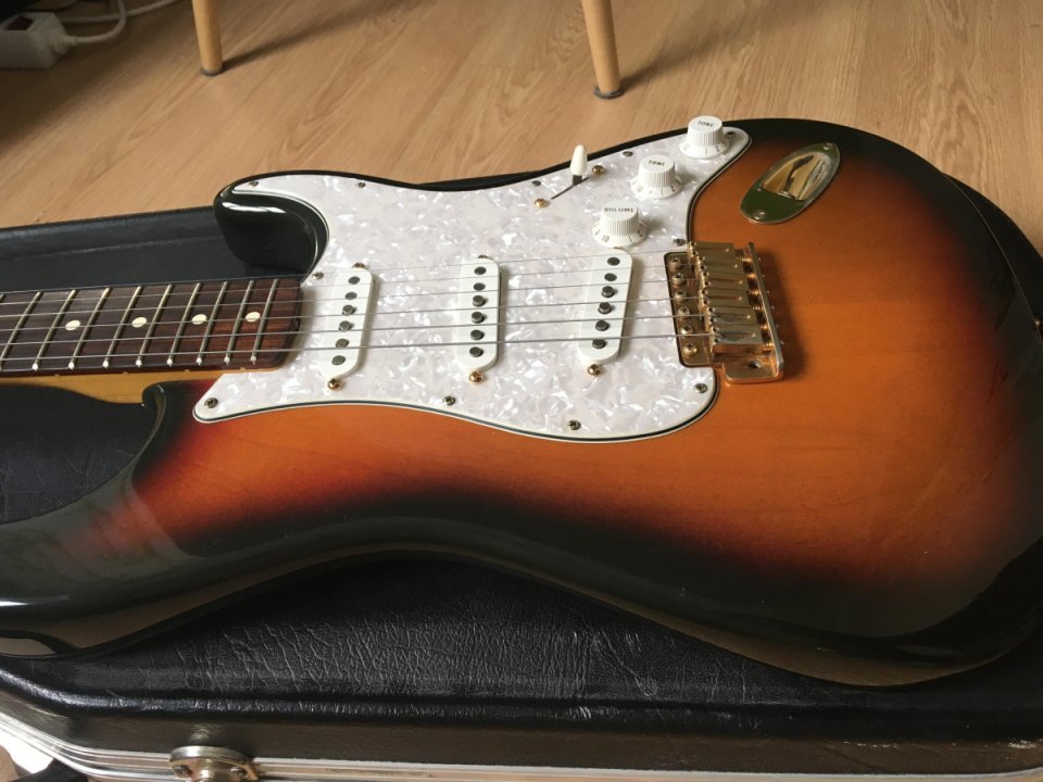 vendo o cambio fender srv signature
