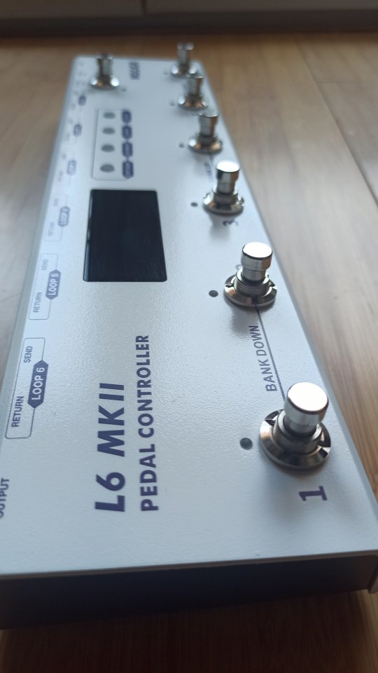 Mooer L6 MK II Pedal controlador de segunda mano · Foto 4 de 8 · Murcia · 90 €