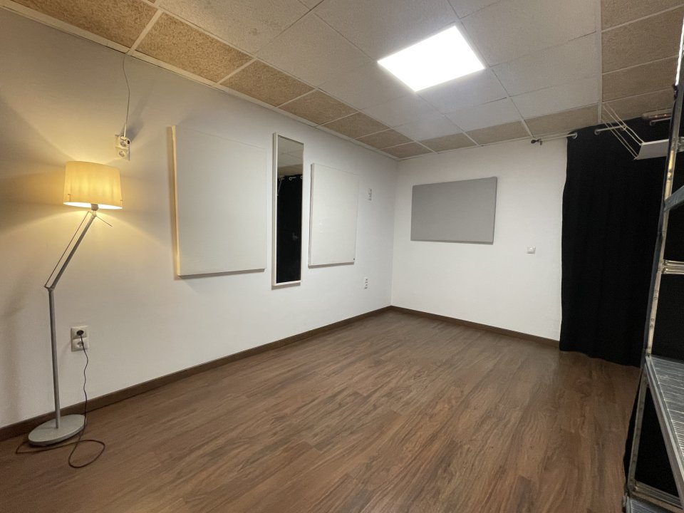 Local de ensayo en centro de Madrid de segunda mano · Foto 6 de 8 · Madrid · 600 €