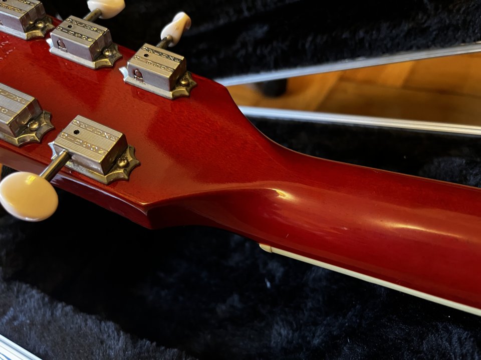 Gibson SG Classic P90 2000 de segunda mano · Foto 9 de 10 · Navarra · 1200 €
