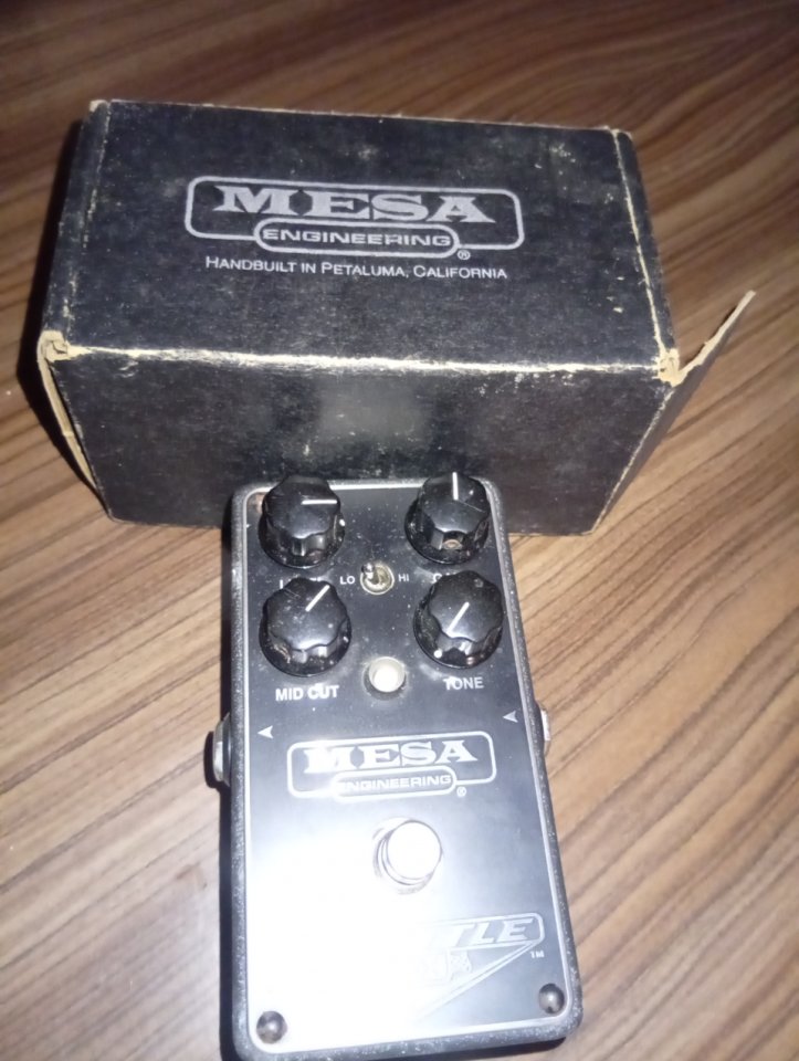 Amplificador mesa de segunda mano · Foto 1 de 2 · Valencia · 100 €