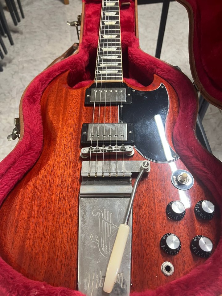 Gibson SG 61 Maestro Vibrola