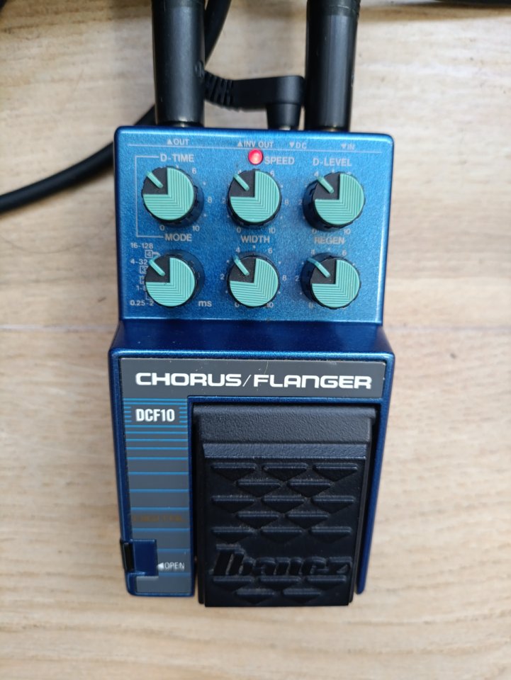 Ibanez DCF-10 Digital Chorus/Flanger – Fabricado en Japón (Años 80)