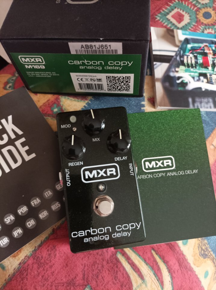 Carbon copy delay MXR de Dunlop de segunda mano · Foto 1 de 5 · Sevilla · 95 €