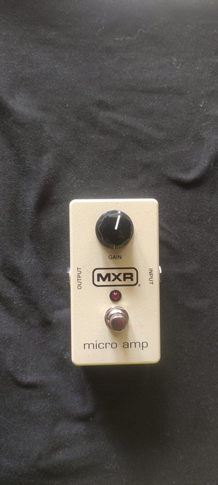 MXR Micro Amp M133 - Pedal Clean Boost / Preamp de segunda mano · Foto 1 de 4 · Barcelona · 75 €