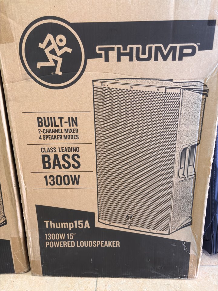 Mackie Thump 15A - Altavoz Activo 1300W