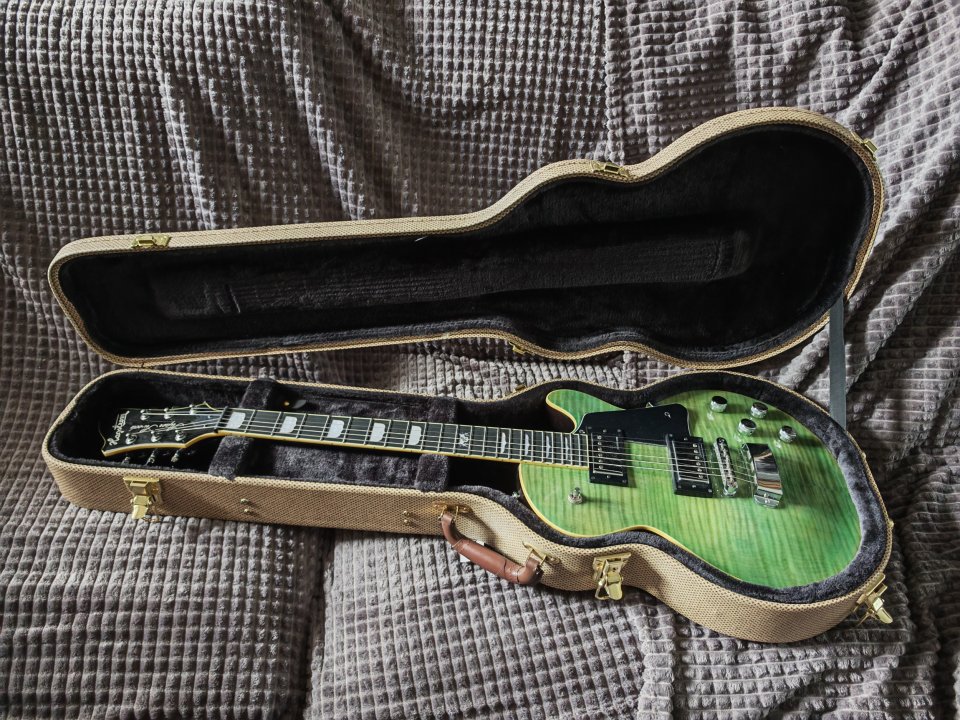 Hagstrom Super Swede con maleta