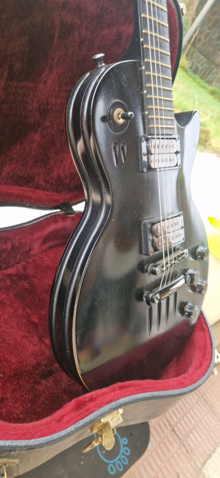 Gibson Les Paul Menace