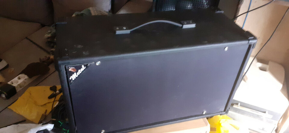 Pantalla artesanal 2x10 tolex negro